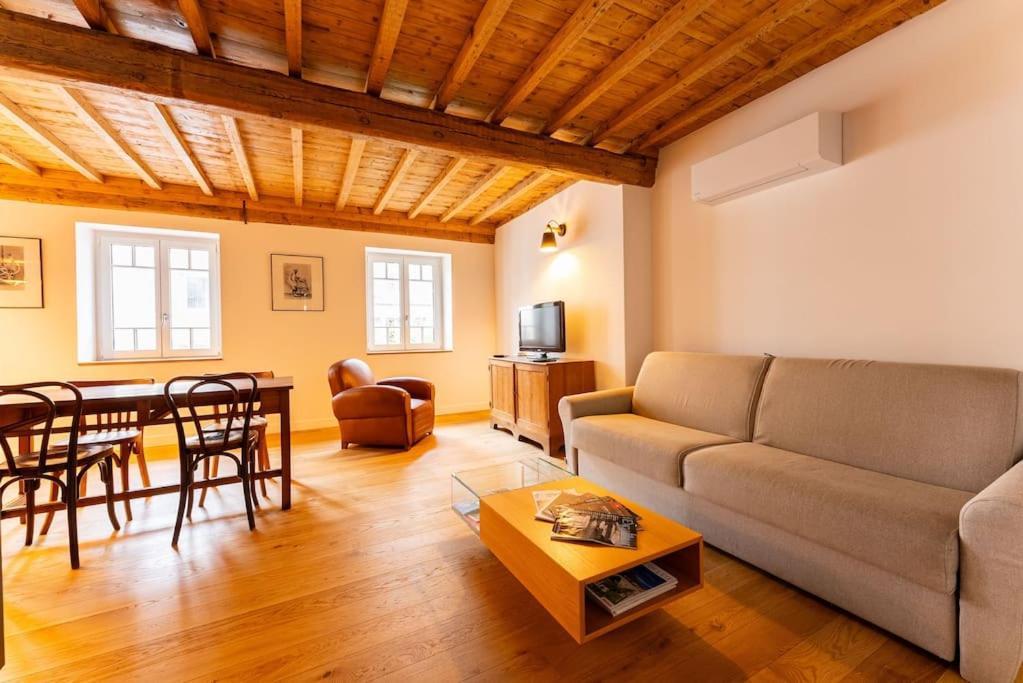 Le « Victor Hugo » Valence Centre Apartman Kültér fotó